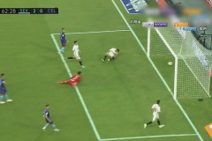 姆巴佩：足球场速度王与超跑梦，驾照之谜引关注